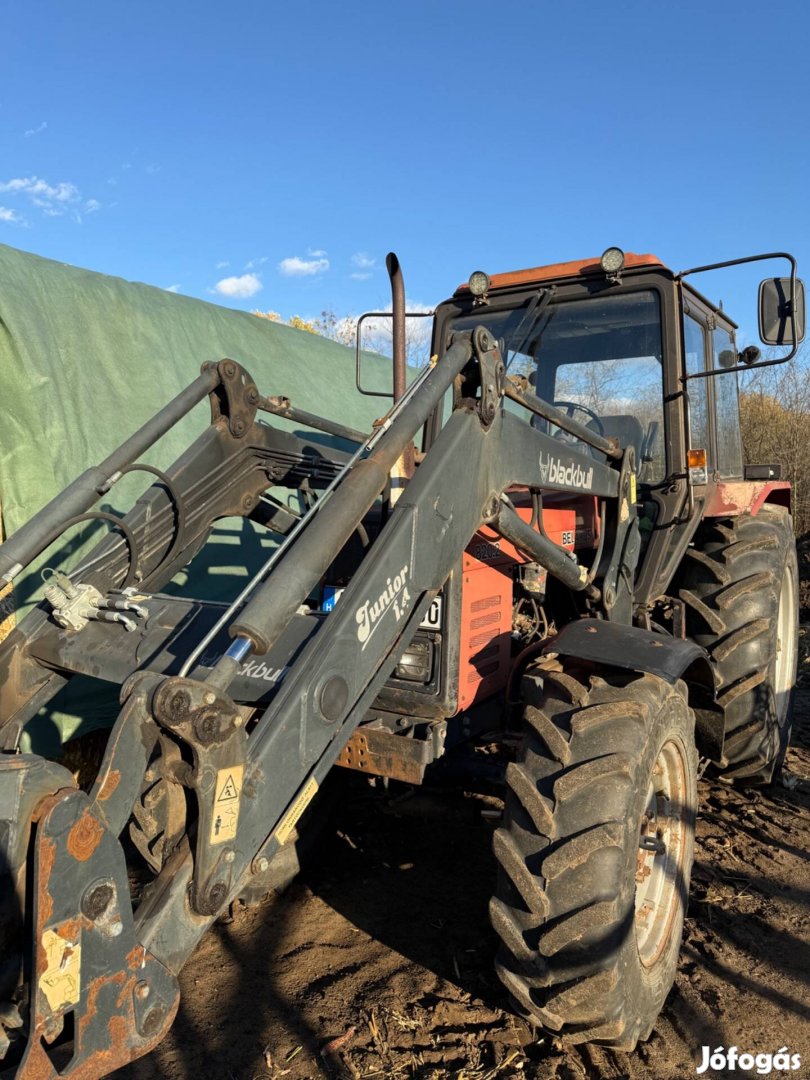Mtz blackbull homlokrakodó