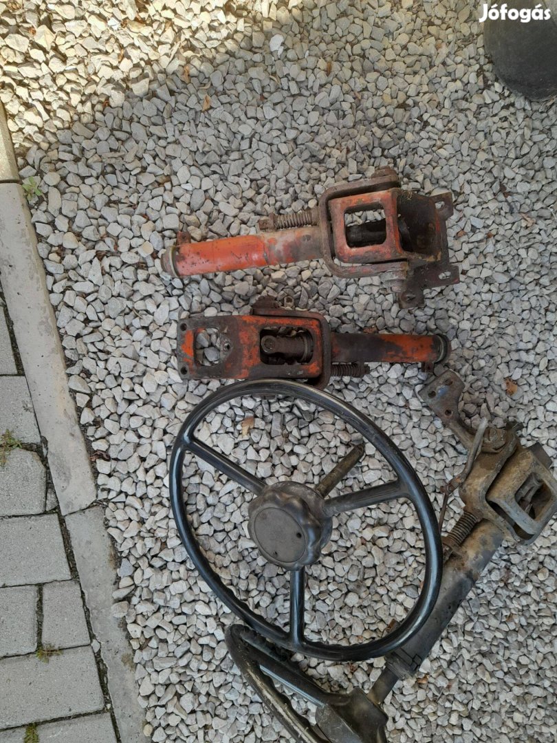 Mtz gyári dönthető kormány eladó