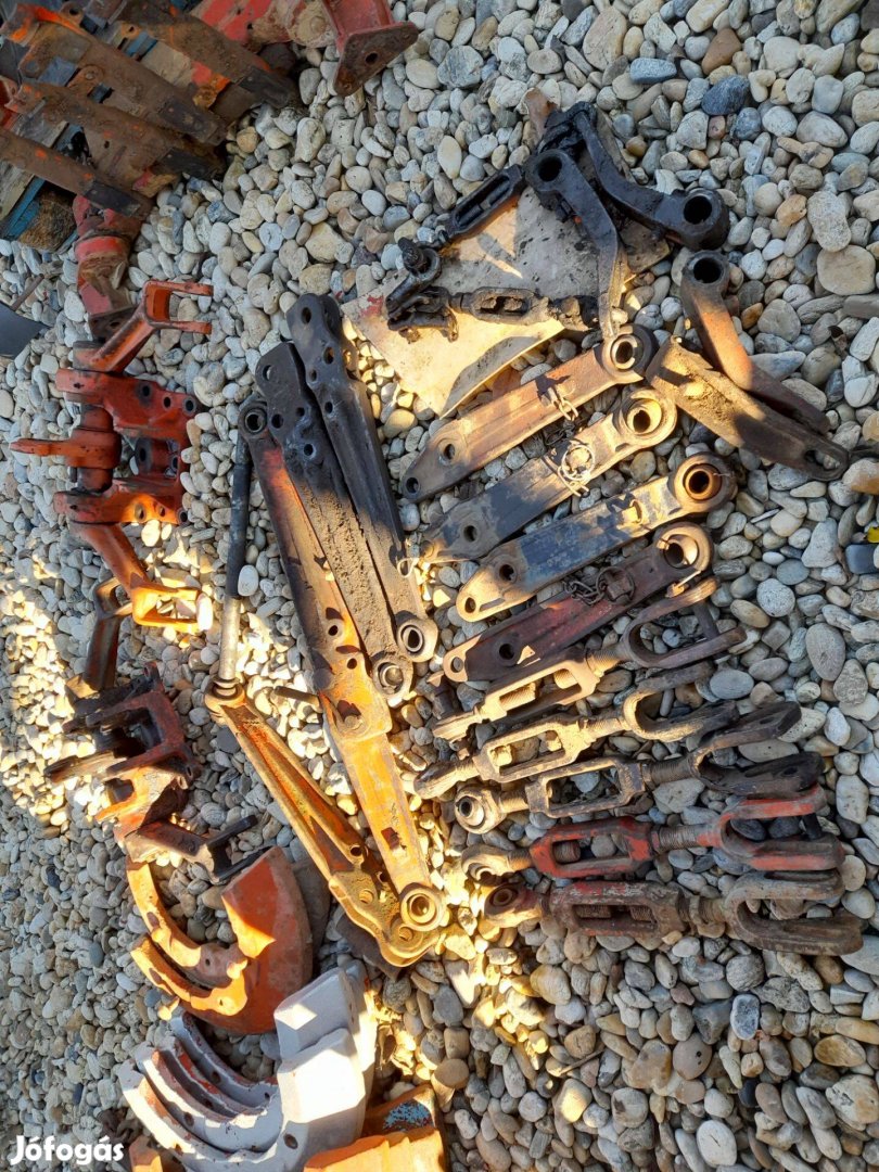 Mtz szerszámfüggesztés alkatrész eladó Zala megye