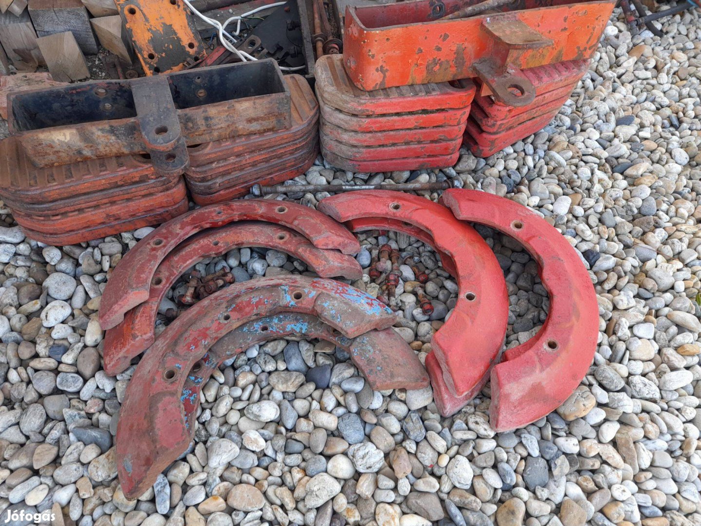 Mtz traktor gyári súly alkatrész eladó Zala megye