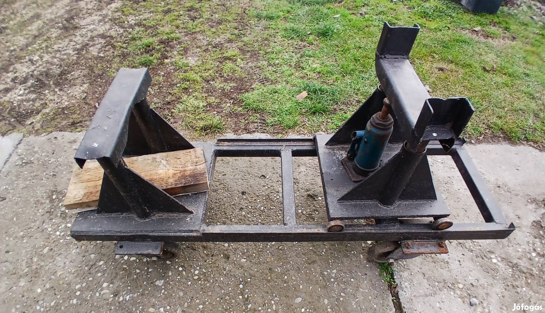 Mtz traktor kuplungozó kocsi