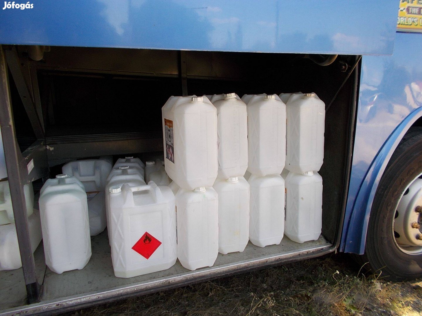 Műanyag 20 L -es kanna 1x használt