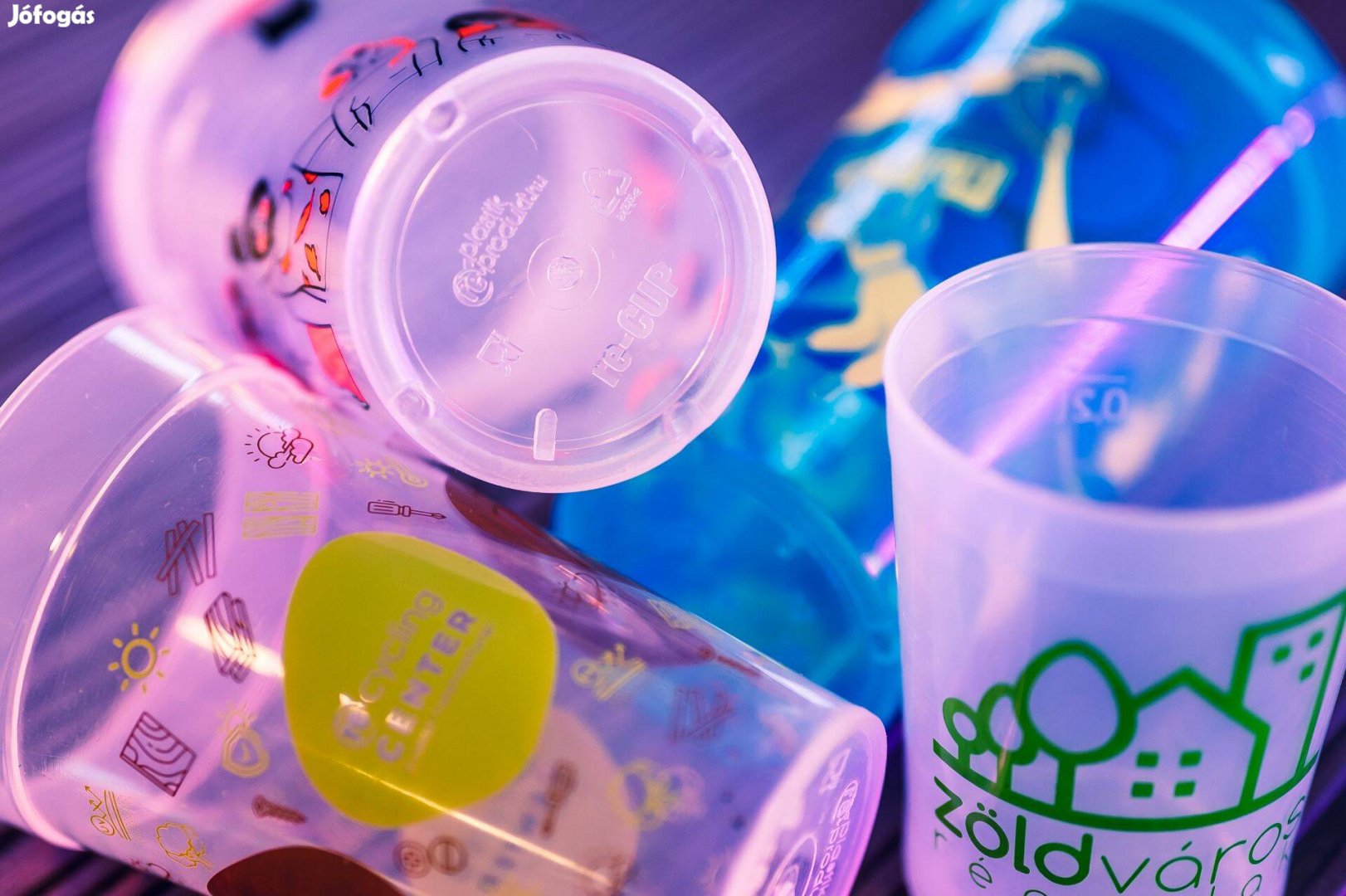 Műanyag Pohár, újrahasznosítható