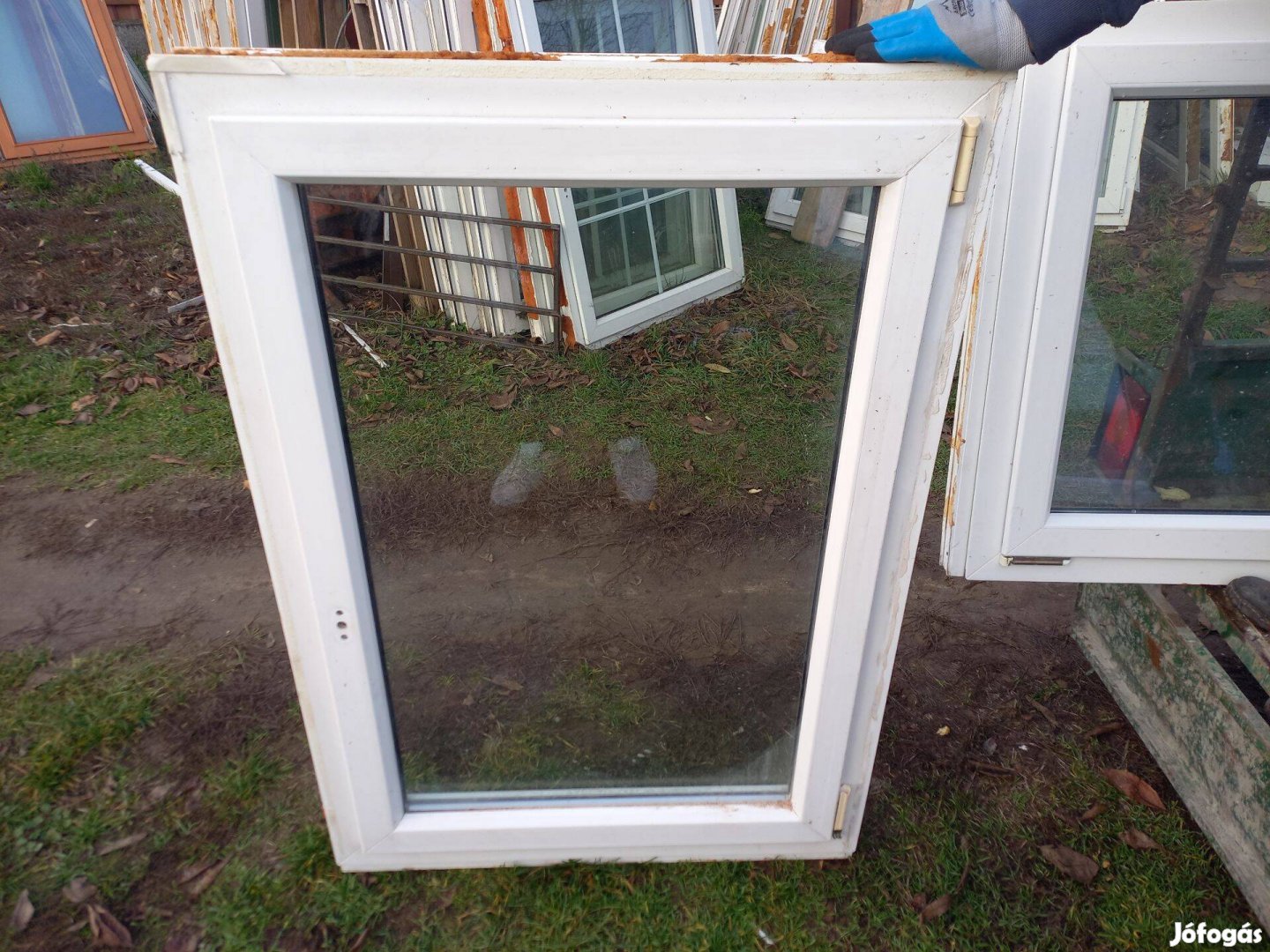 Műanyag ablak 88 cm x 125 cm 98 cm x 125 cm