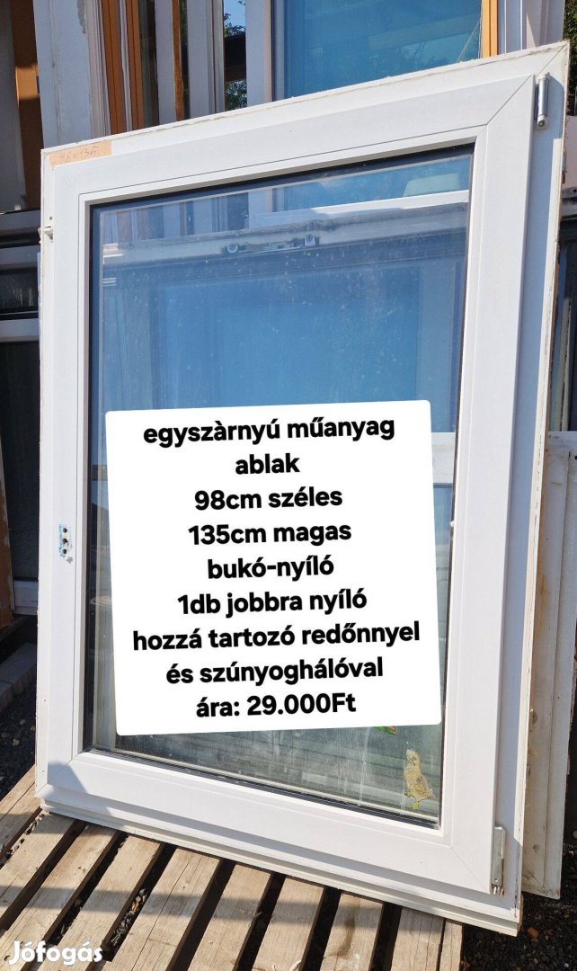 Műanyag ablak 98*135