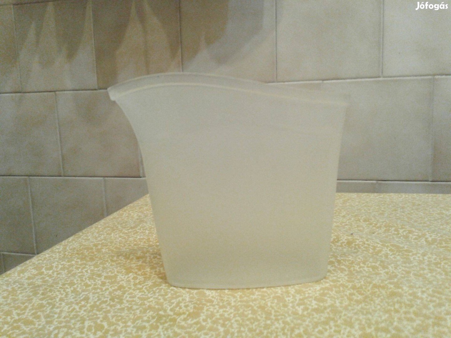 Műanyag adagoló /mosópor vagy víz/ kis pohár