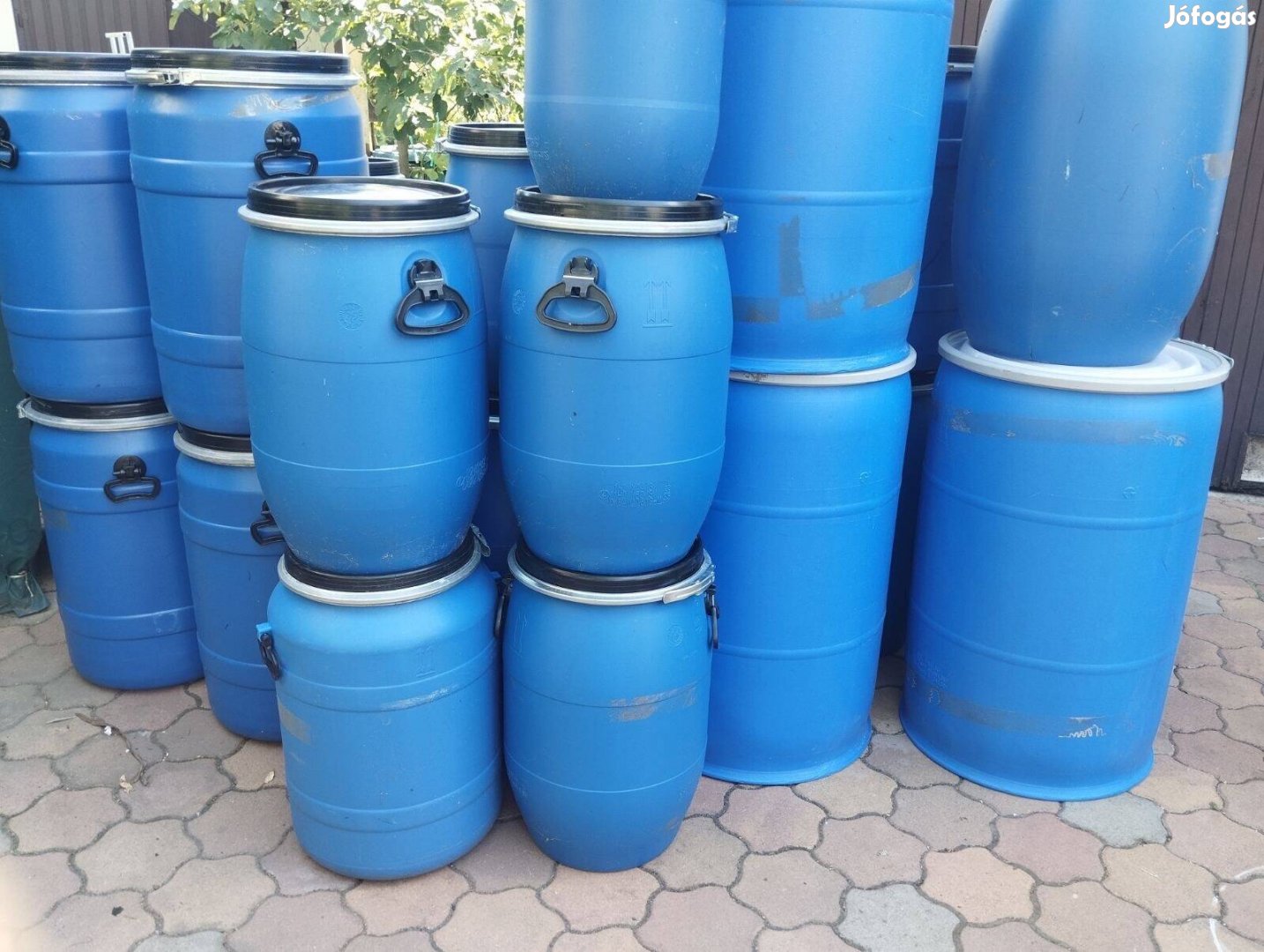 Műanyag hordó, 60L-es 