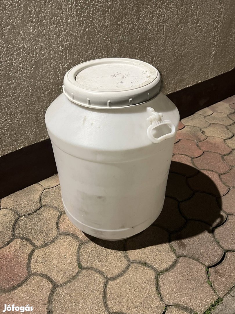Műanyag hordó, 60 Literes, cefrés 