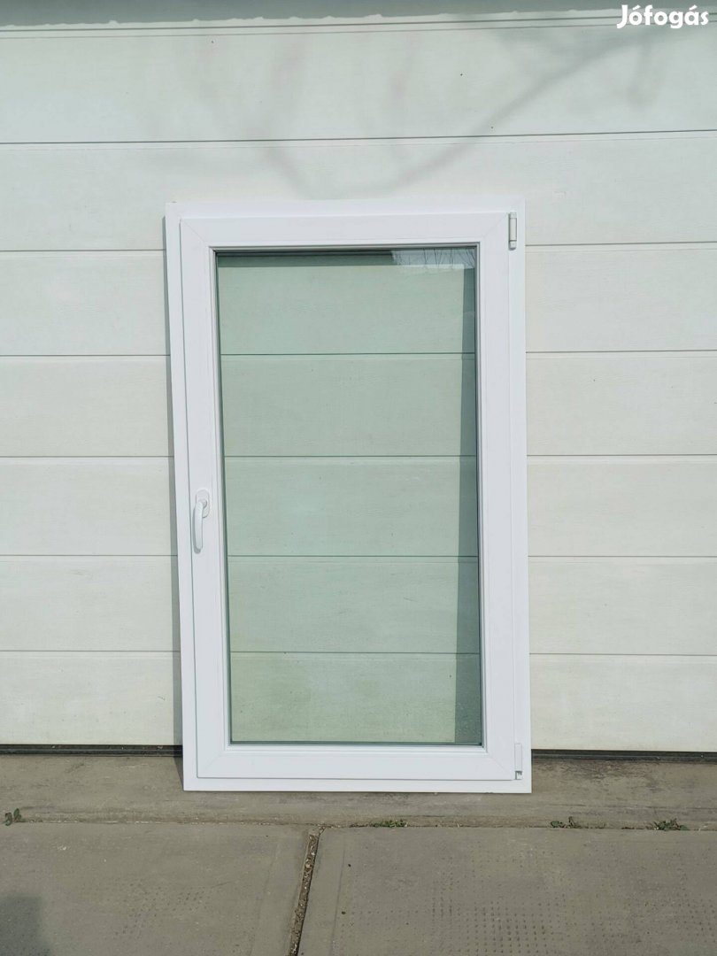 Műanyag hőszigetelt ablak ablakok 88x148
