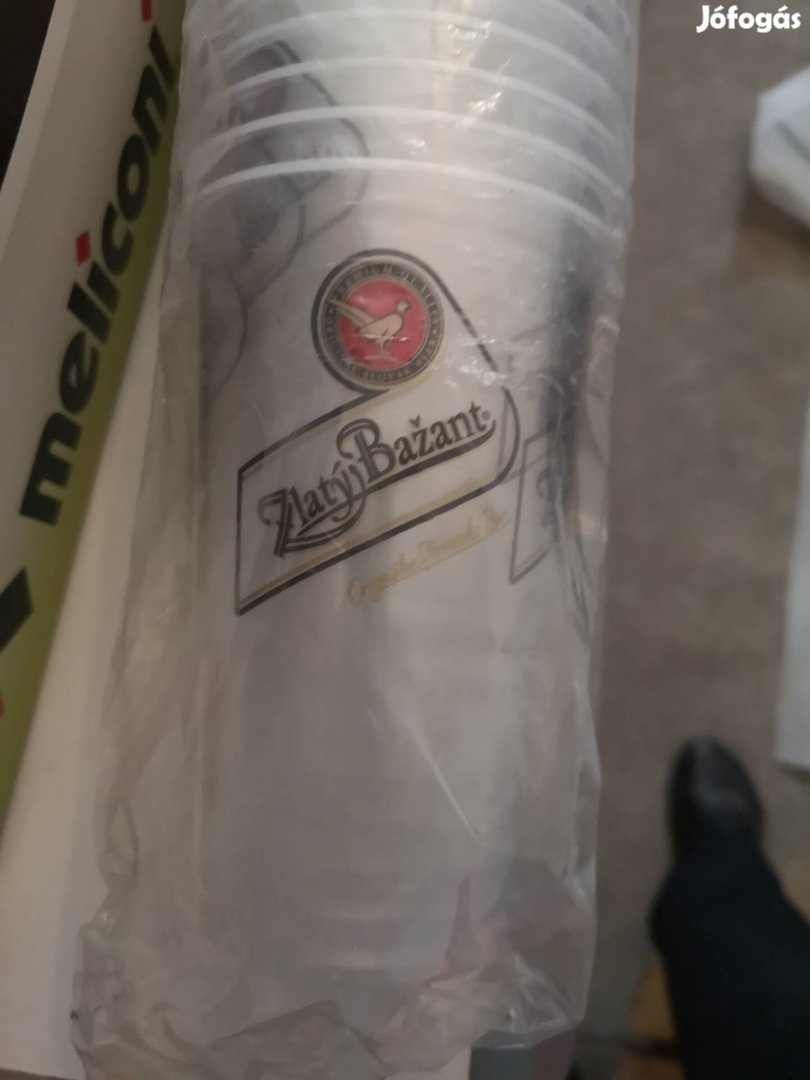 Muanyag pohár 0,5 literes