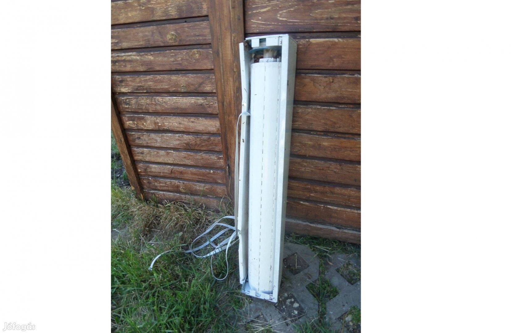 Műanyag redőny 900x2100-as erkélyajtóhoz olcsón eladó!