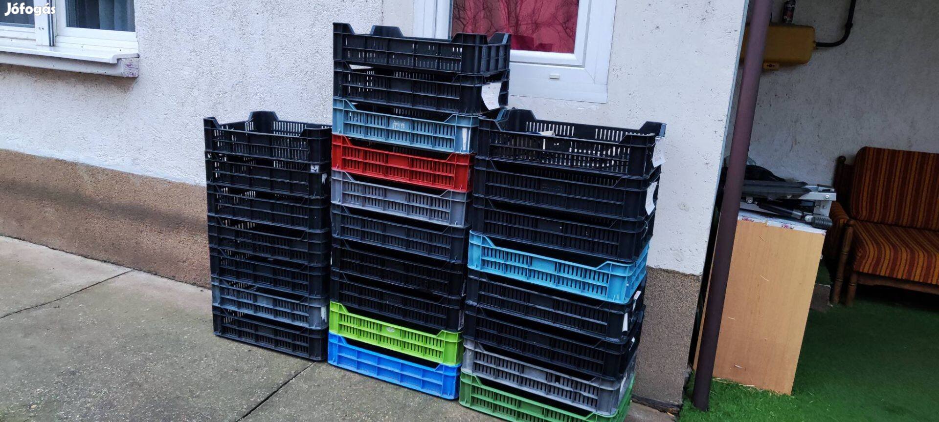 Műanyag rekesz láda zöldség gyümölcs tároló