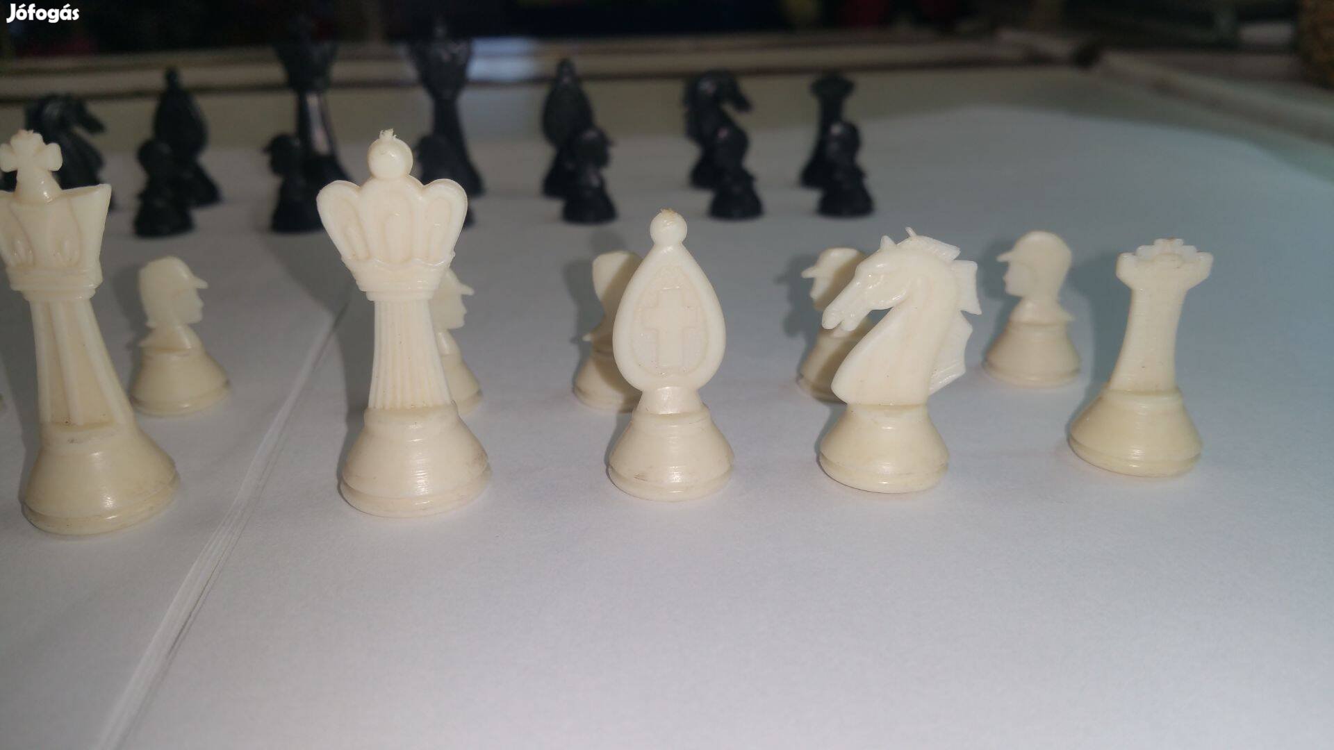 Műanyag sakk készlet