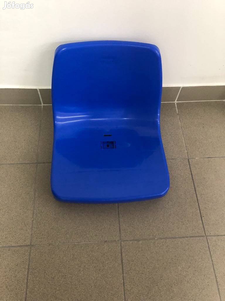 Műanyag szék