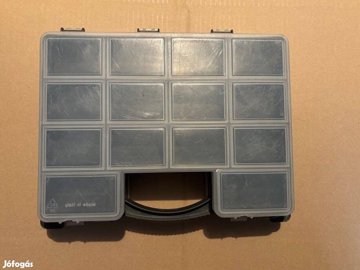 Műanyag szerszámos láda - 04