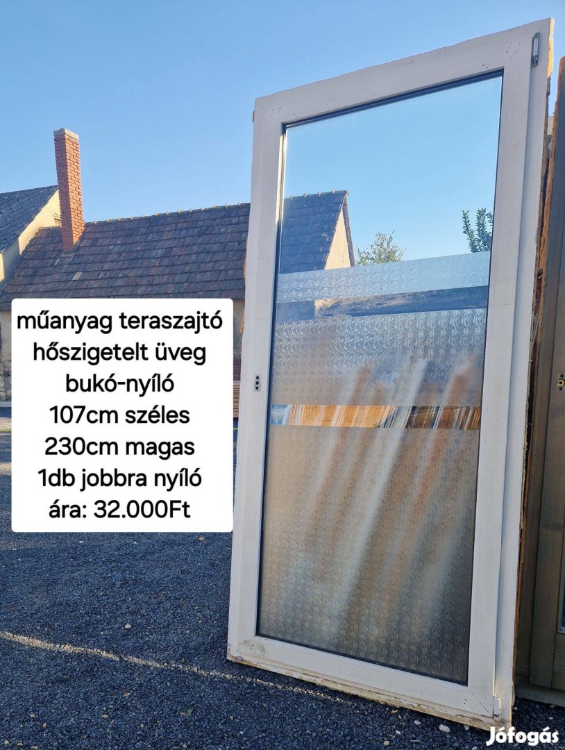 Műanyag teraszajtó 107*230