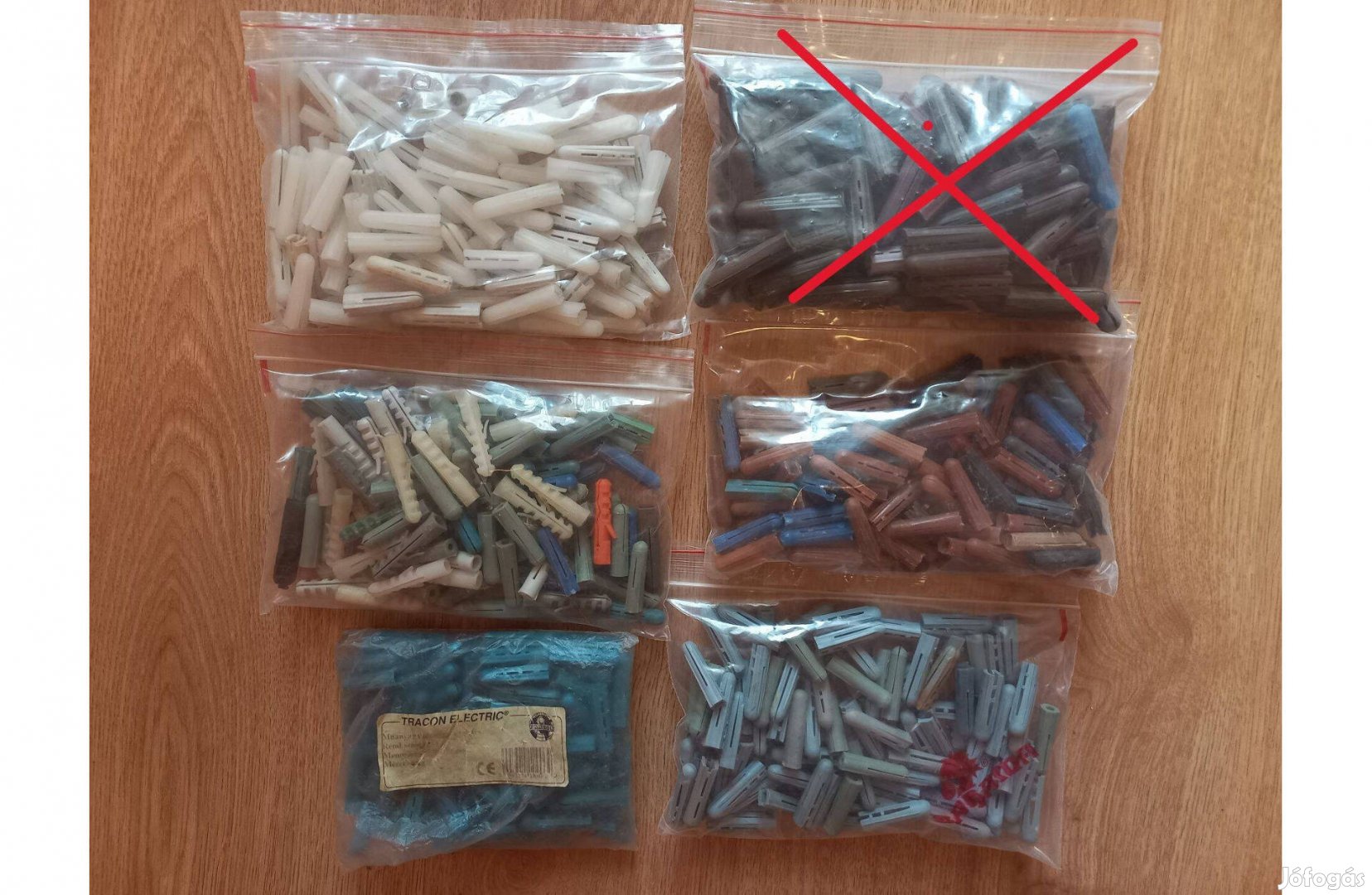 Müanyag tipli több méretben 500db