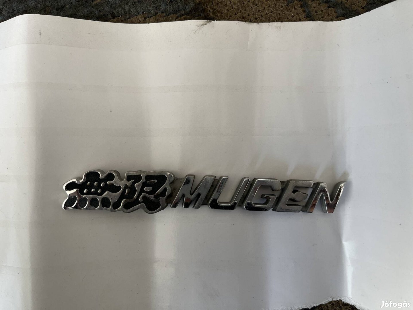 Mugen Honda felirat