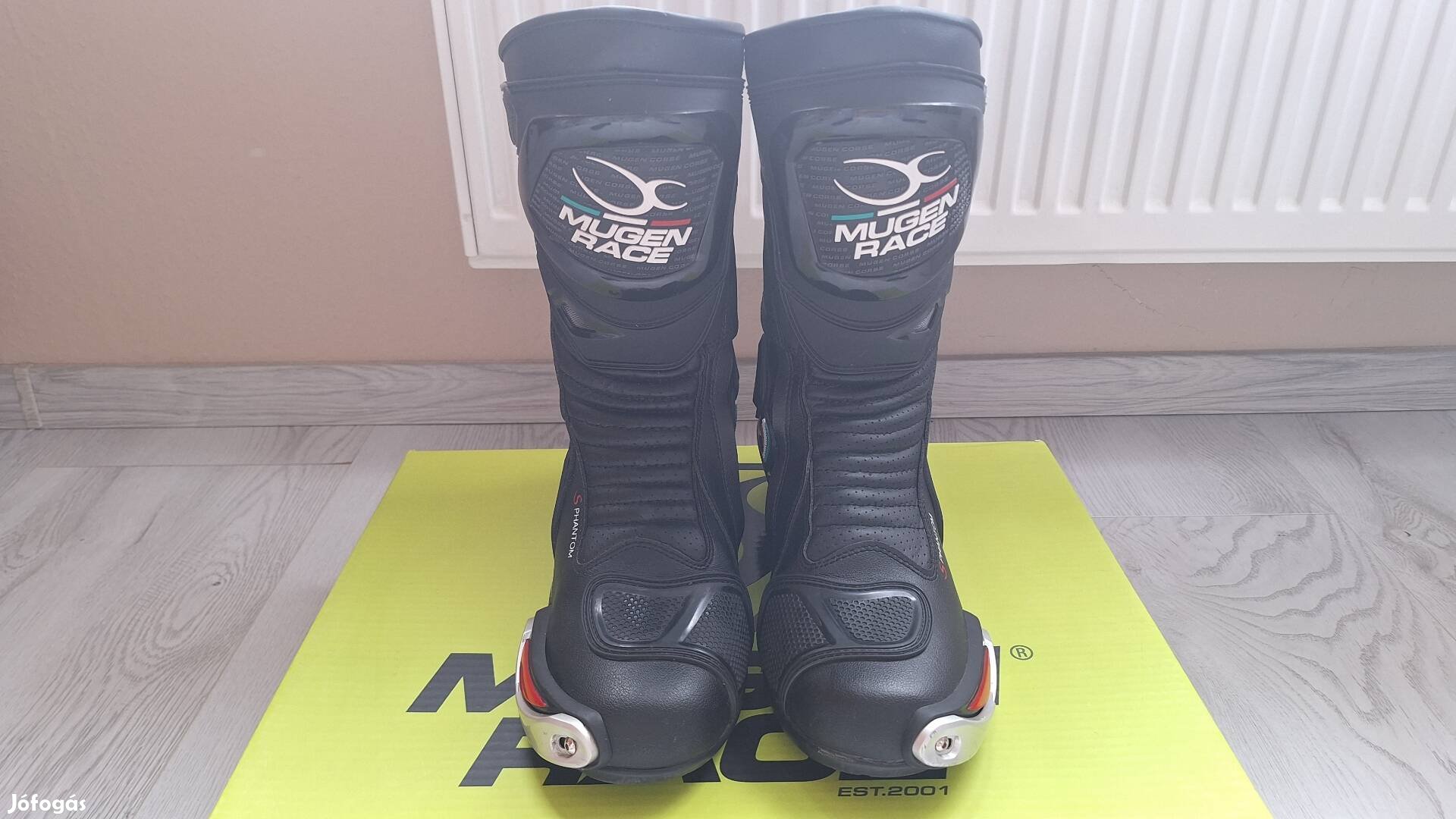 Mugenrace Sphantom 2 Mugen Race motoros ruha csizma 42