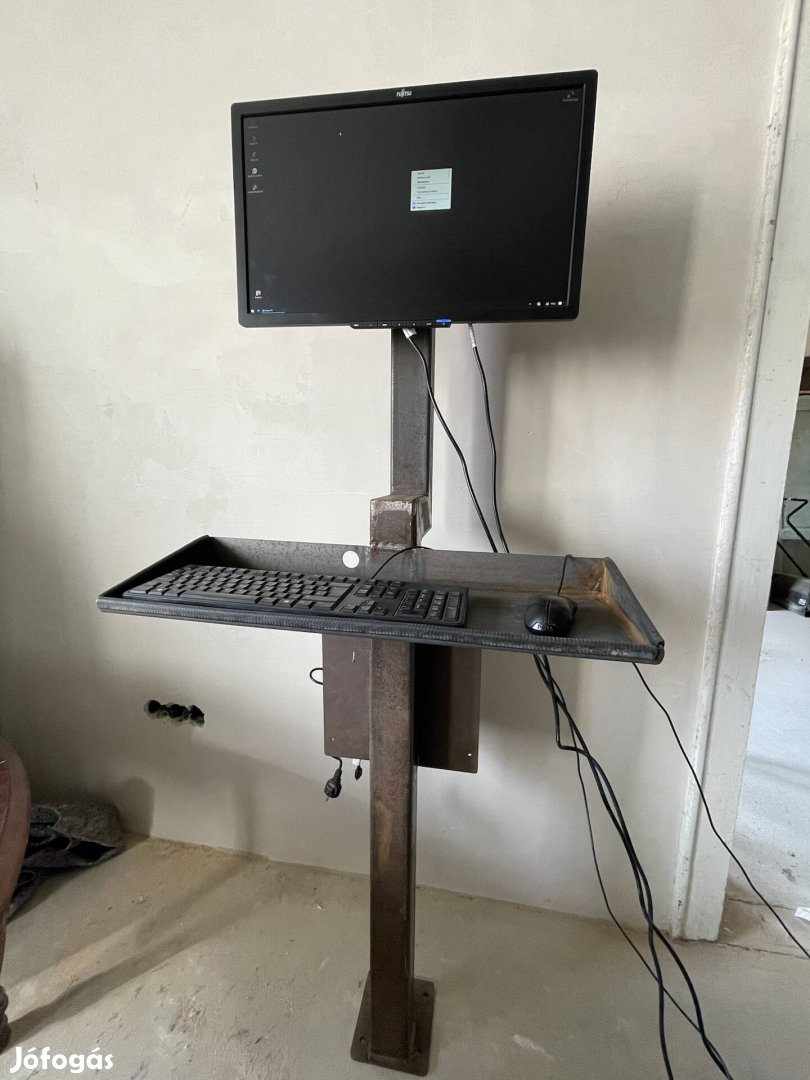 Műhely pc állvány 