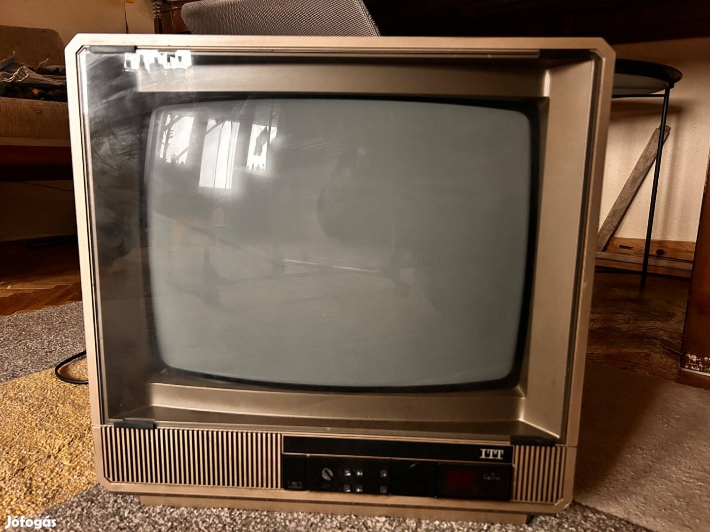 Működő ITT képcsöves televízió