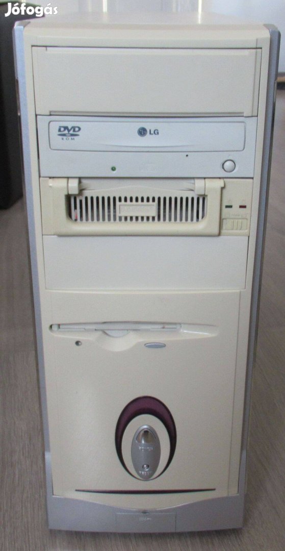 Működő Retró PC Asus 2004