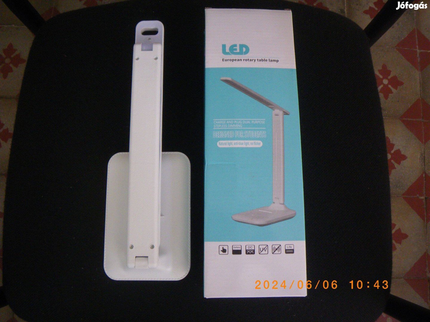 Műkörmös ledes lámpa eladó