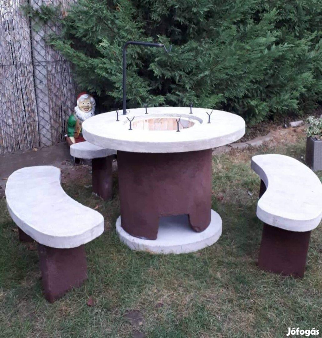 Műköves szalonnasütő garnitúra