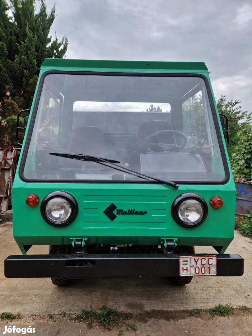 Multicar M25 lassú jármű 