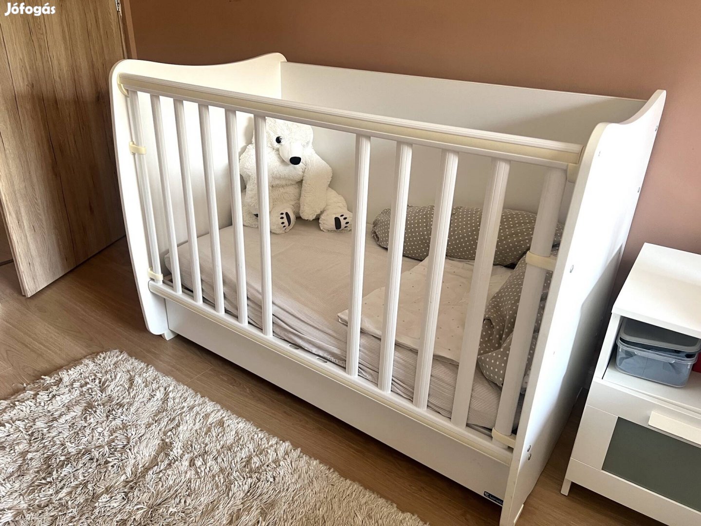 Multifunkciós babaágy matraccal