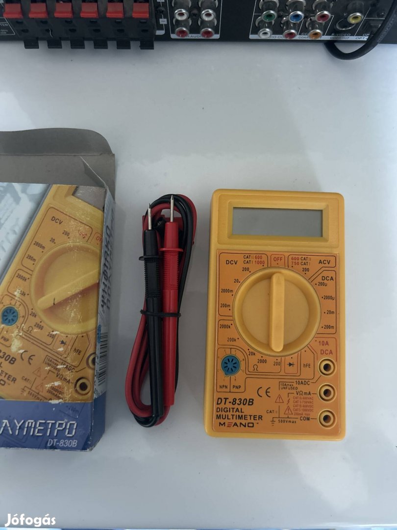 Multiméter Dt-830b