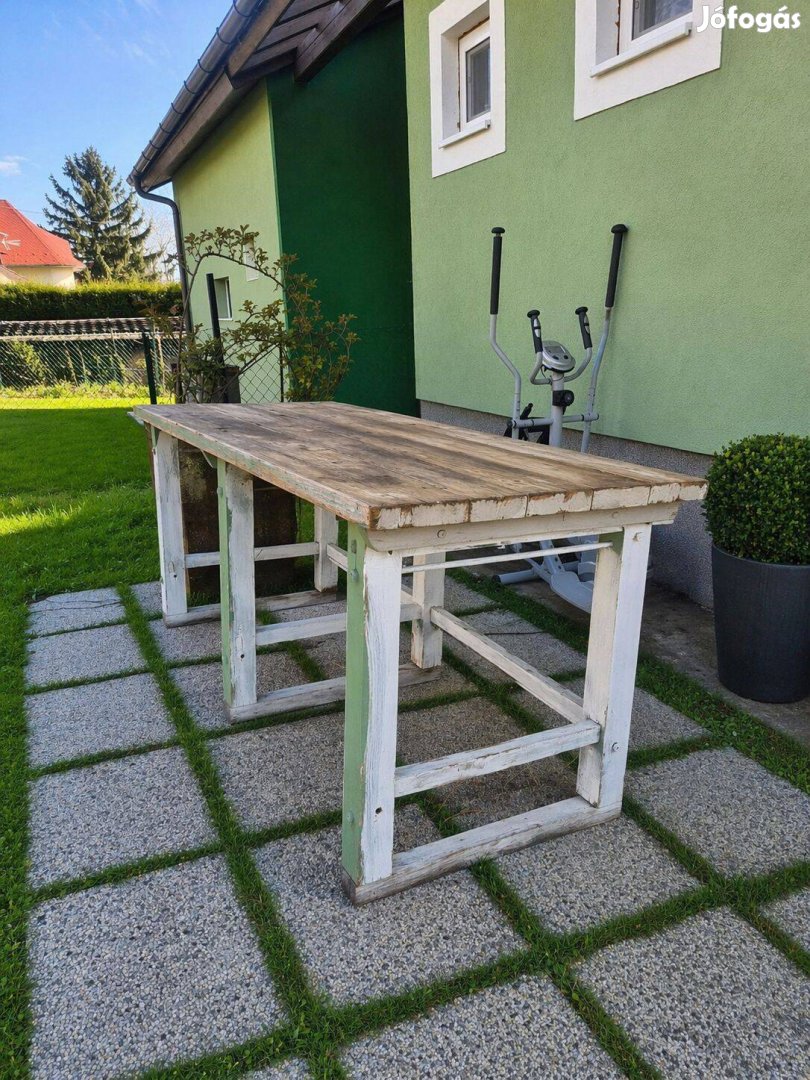 Munkaasztal eladó