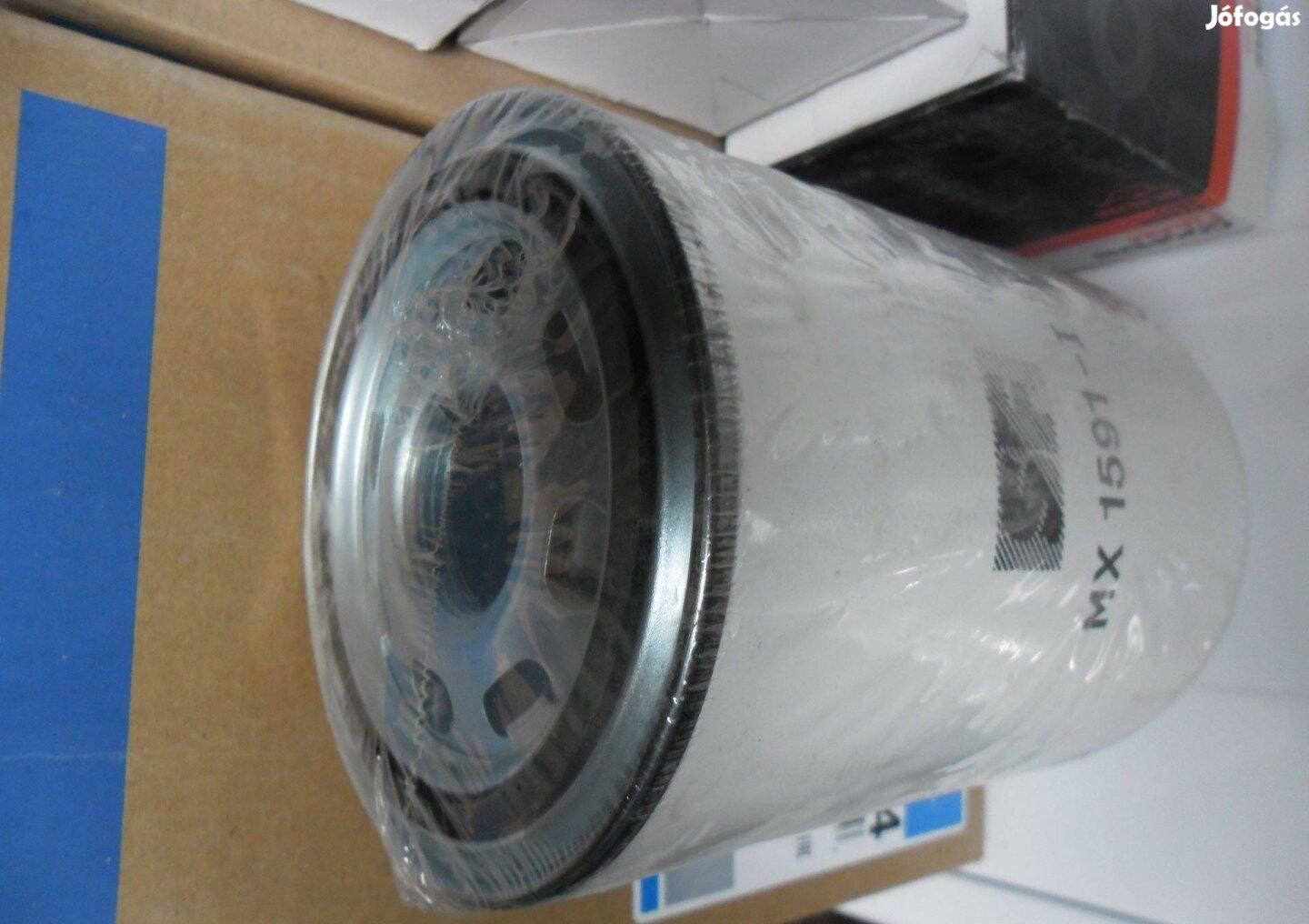 Munkagép olajszűrő OEM 7616098
