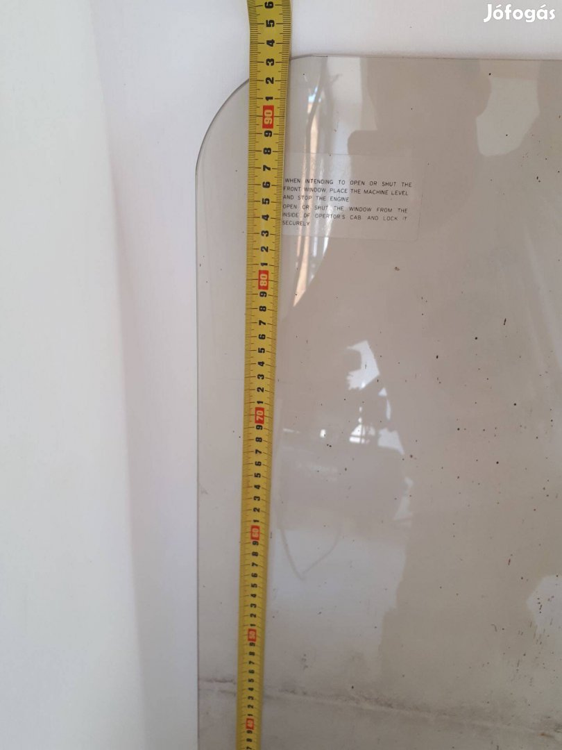 Munkagép szélvédő üveg ablak