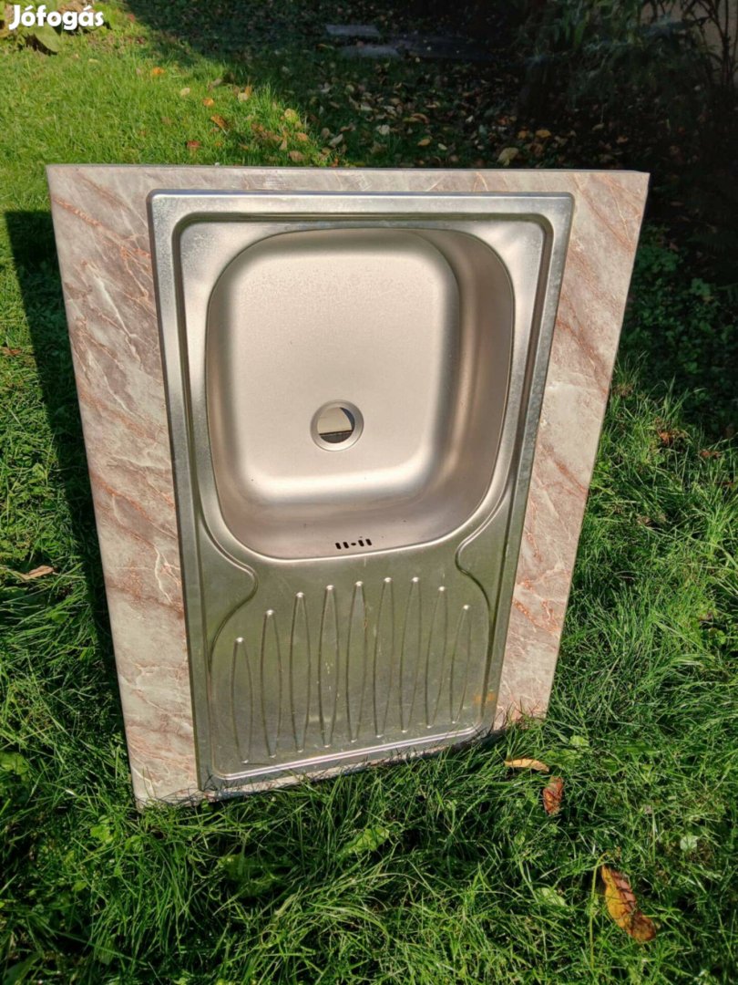 Munkalap mosogatóval