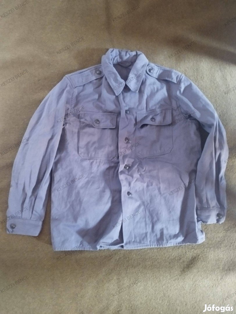 Munkásőr zubbonyok