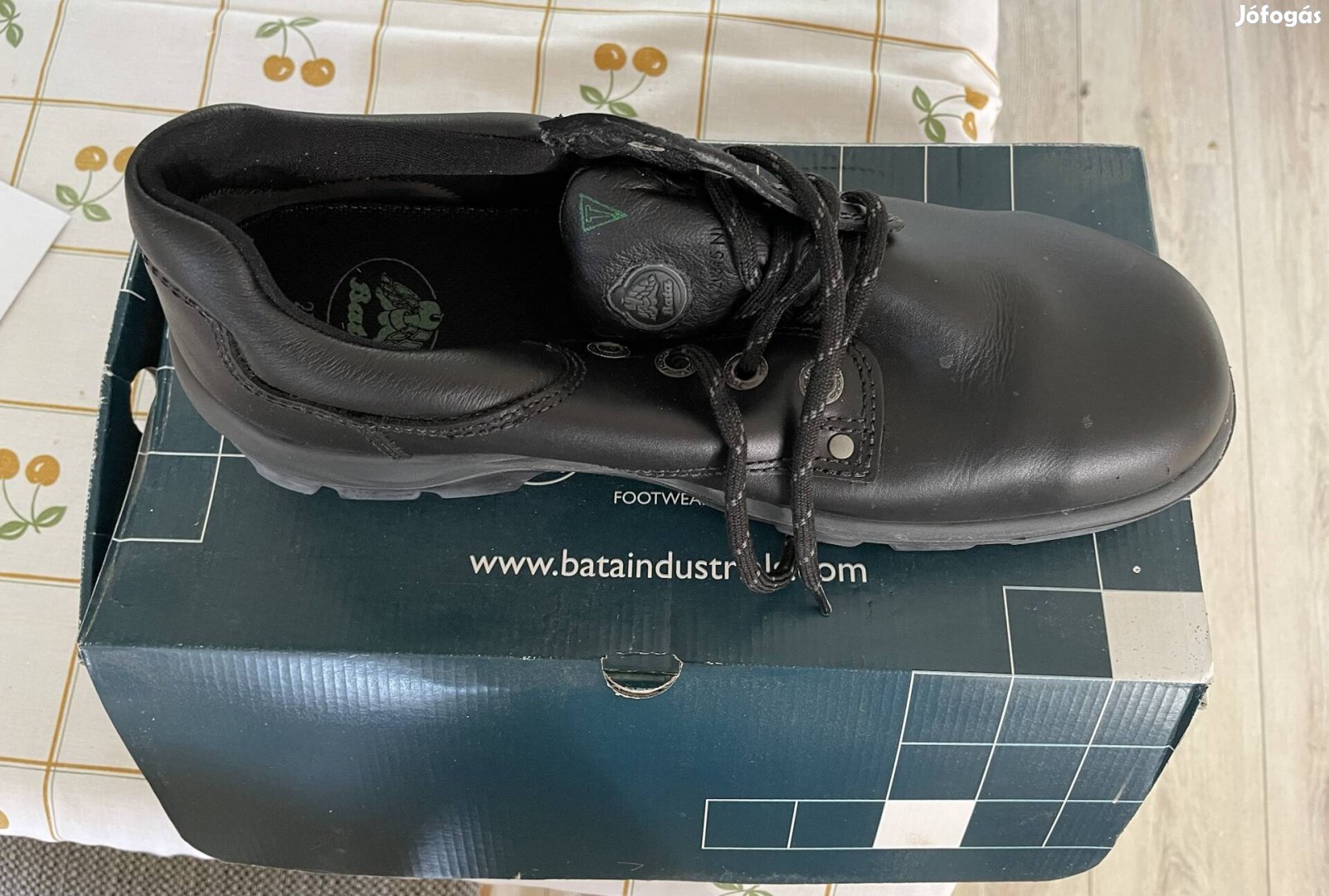 Munkavédelmi bakancs