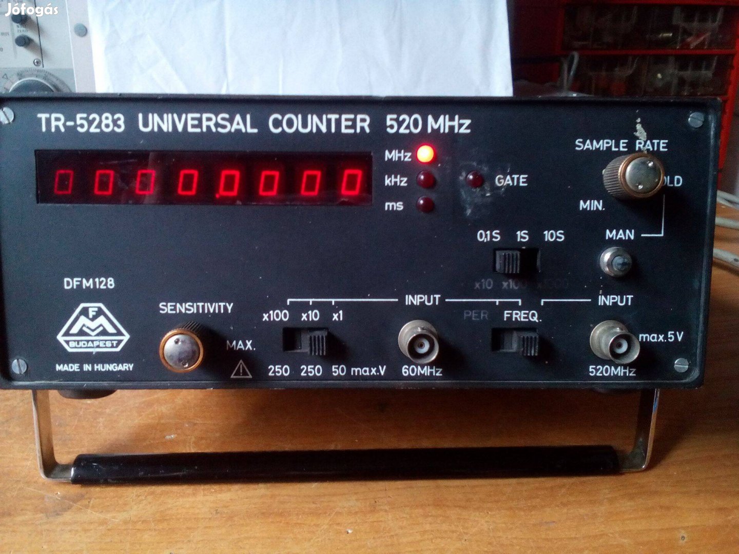 Müszer!Univerzális számláló (frekvenciamérö)TR -5263 520MHz