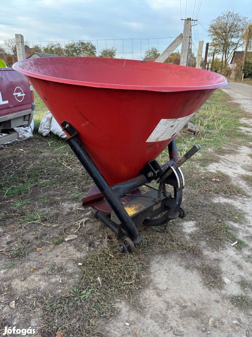 Műtrágya szóró eladó