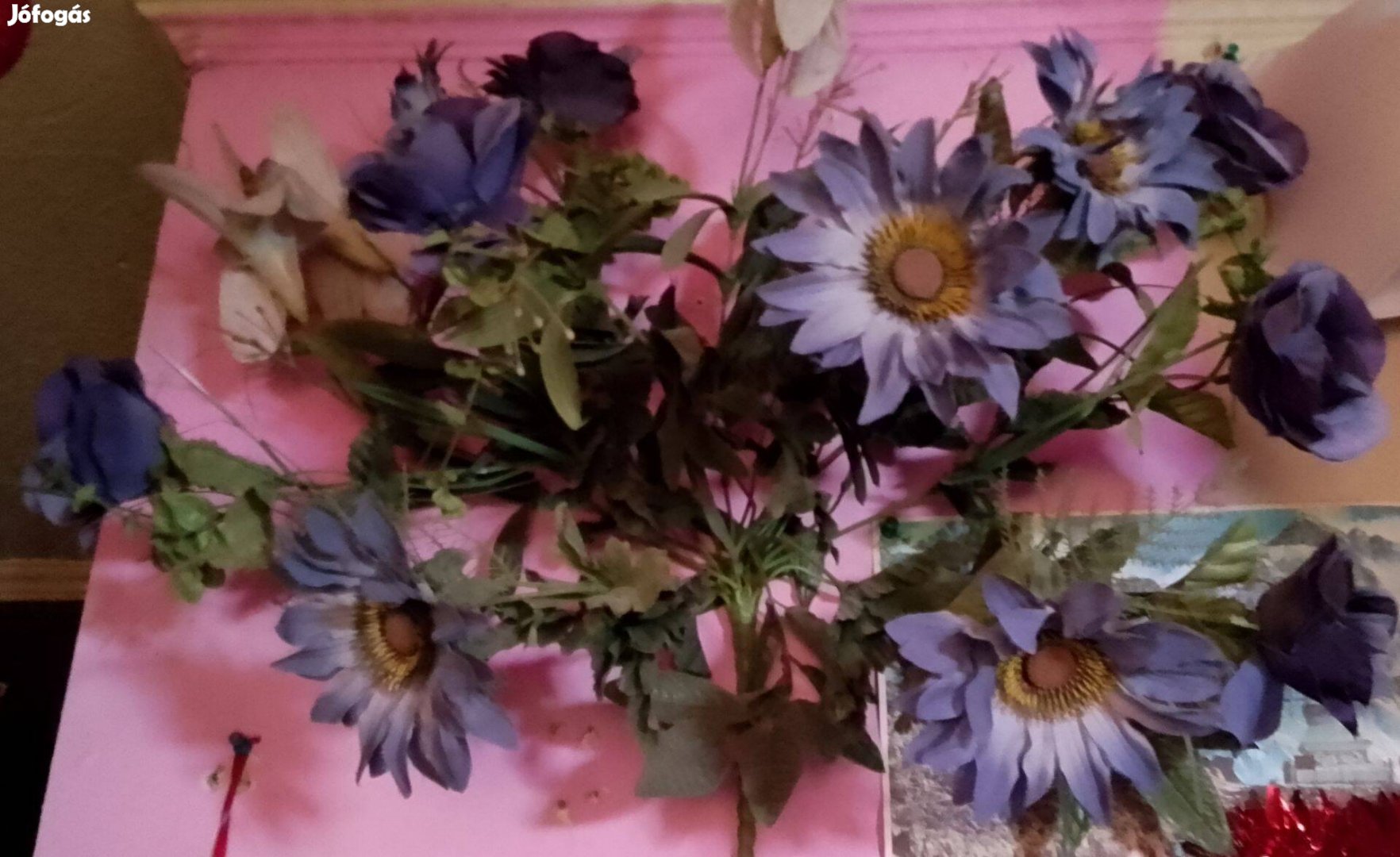 Művirág csokromat 14 szálas,bokros 50 cm x 40 cm-es átmérőjű