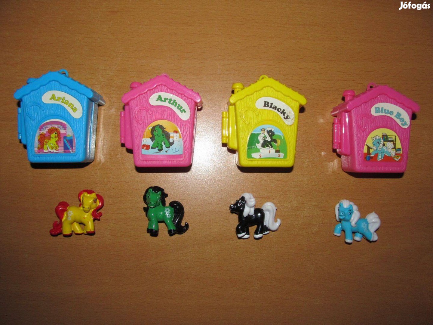 My Little Pony szerű figura kupac