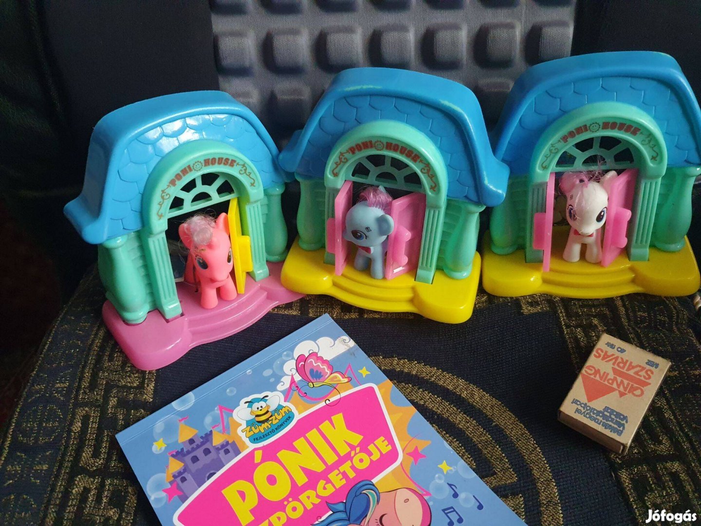 My little pony - Én kicsi pónim újságok + pónik házzal, pez-cukorral