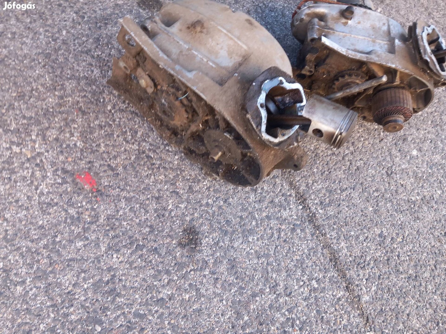 Mz Ts 125 Blokkfelek eladók. Átfordulnak.