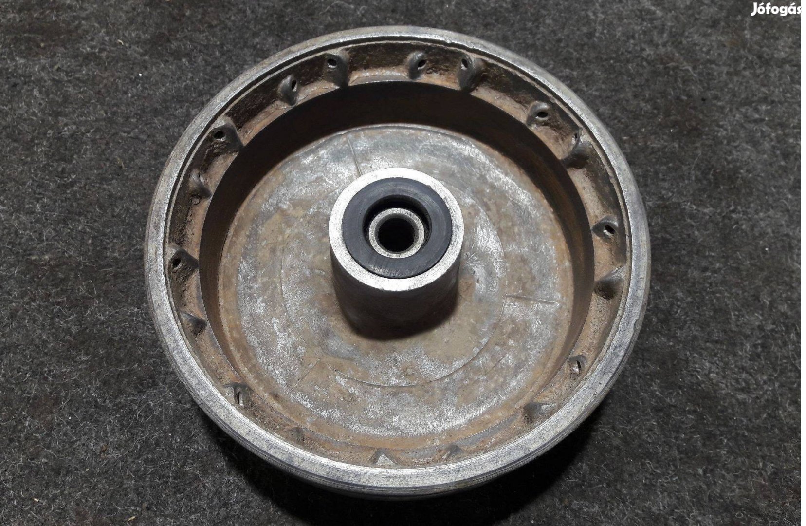 Mz Ts 125 / 150 / 250 első kerék agy