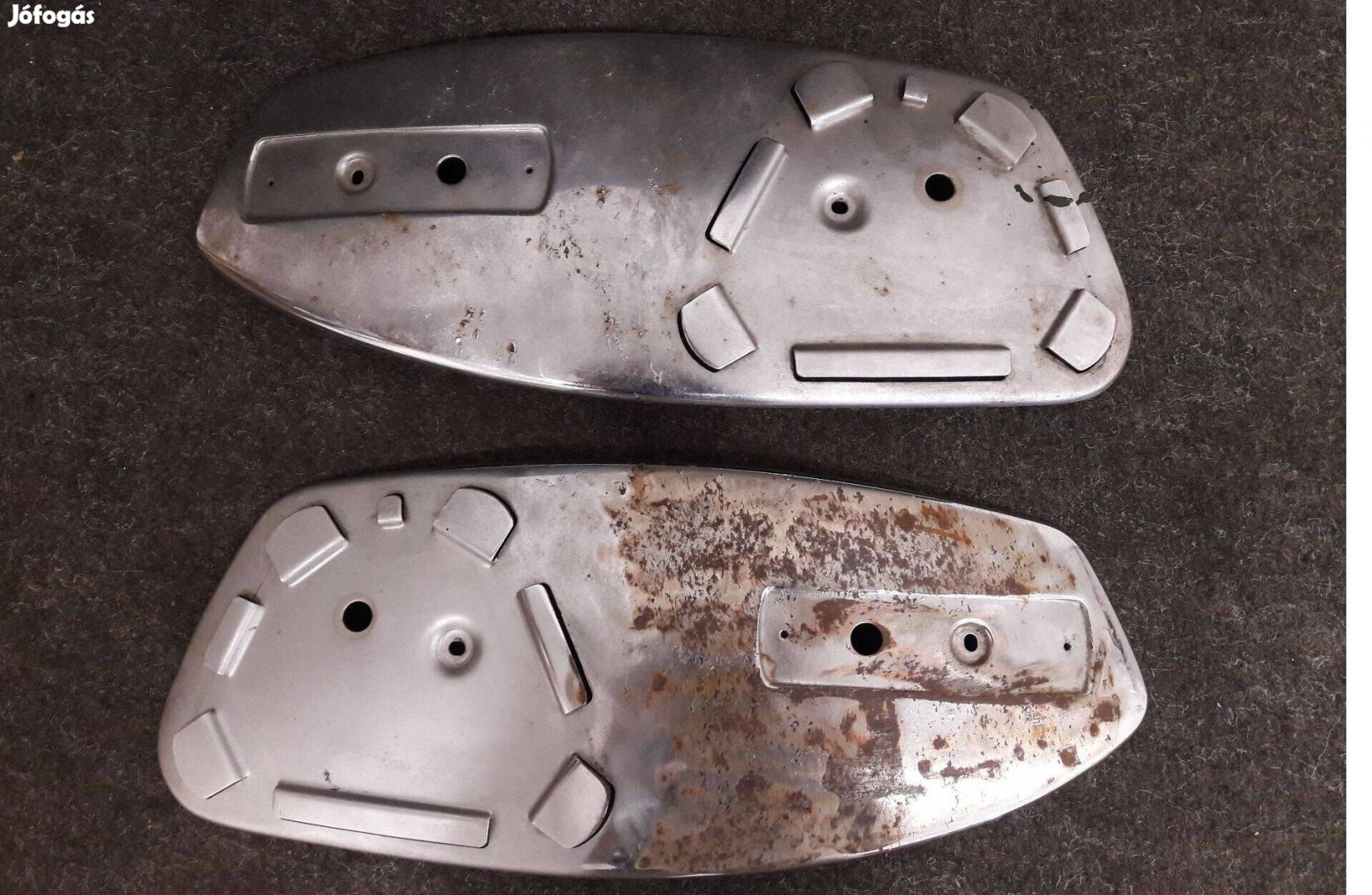 Mz Ts 125 / 150 benzintank króm oldallemez pár