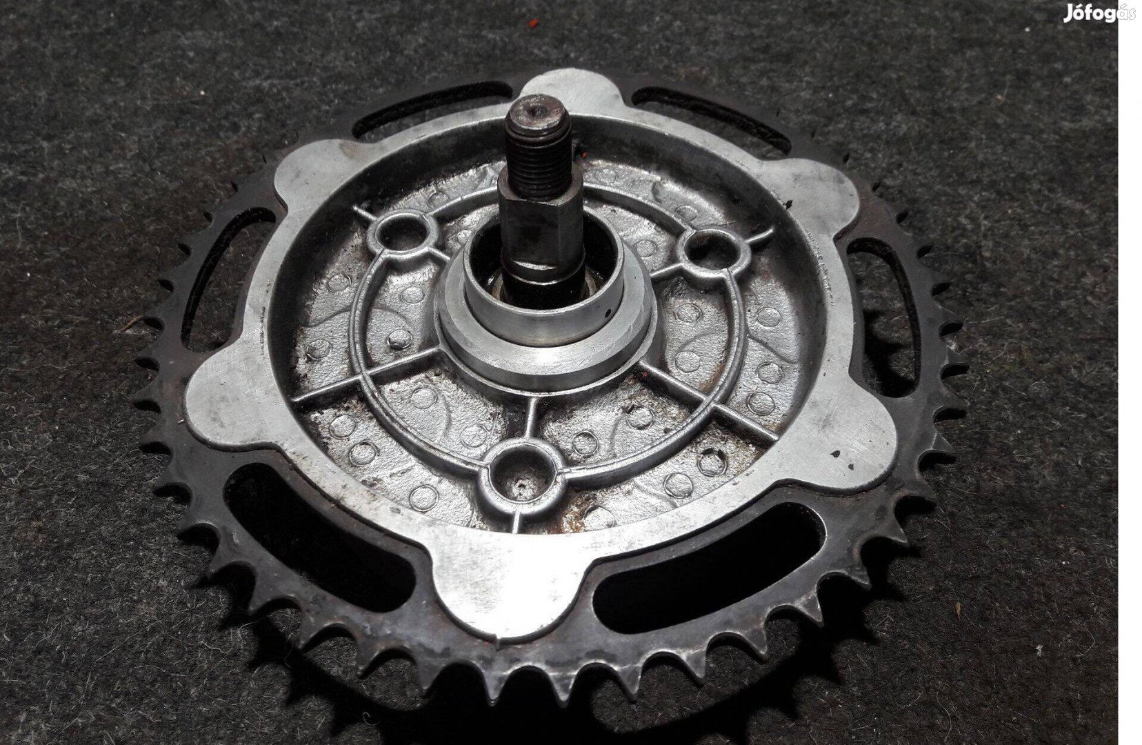 Mz Ts / Es 125 / 150 komplett hátsó nagy lánckerék