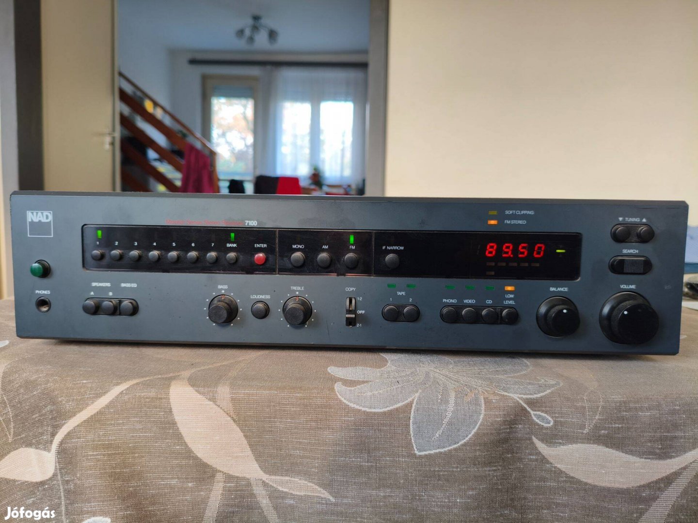 NAD 7100X erősítő receiver