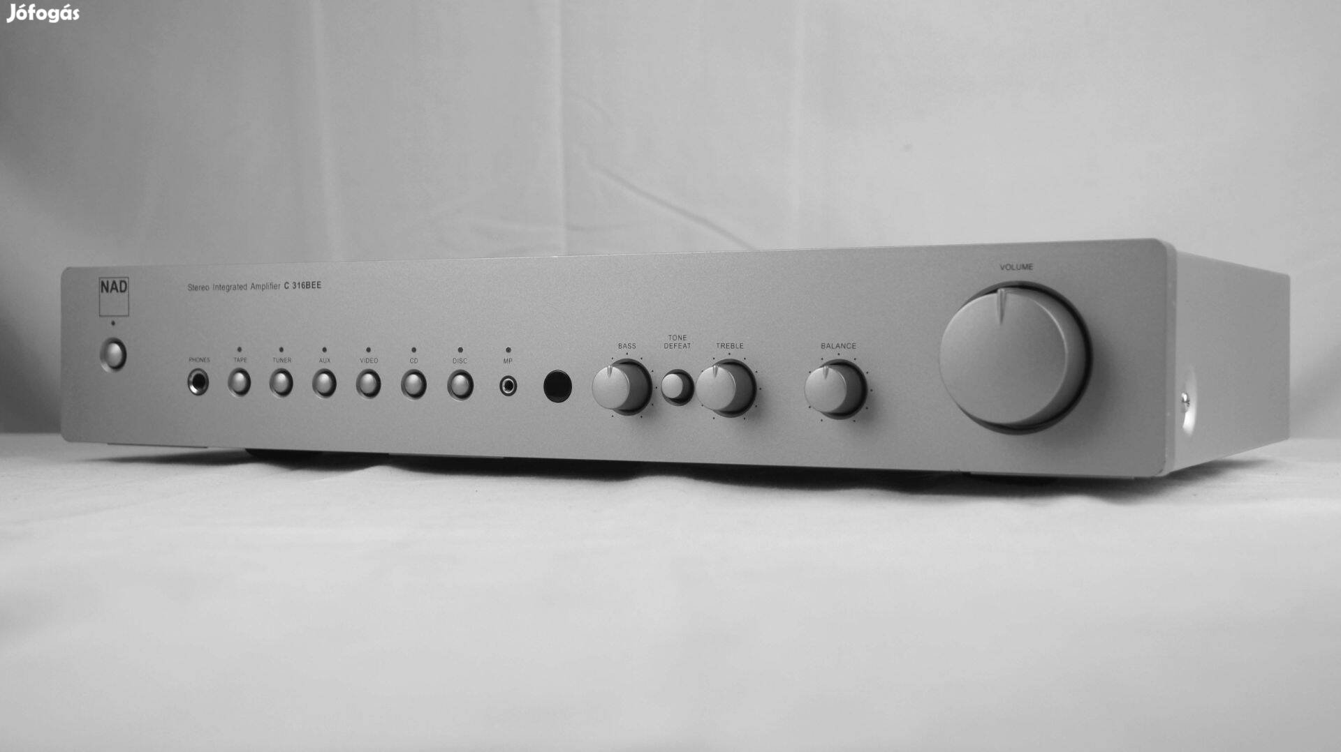 NAD C316BEE integrált sztereó erősítő - ezüst