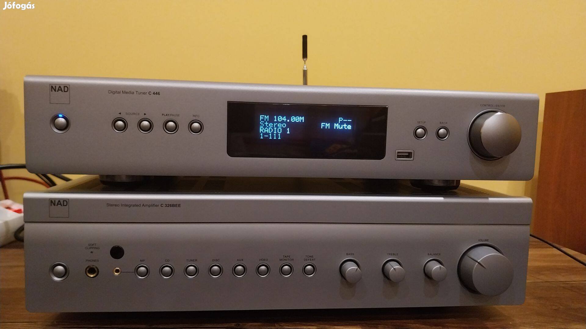 NAD C326BEE Erősítő+NAD C446 Tuner