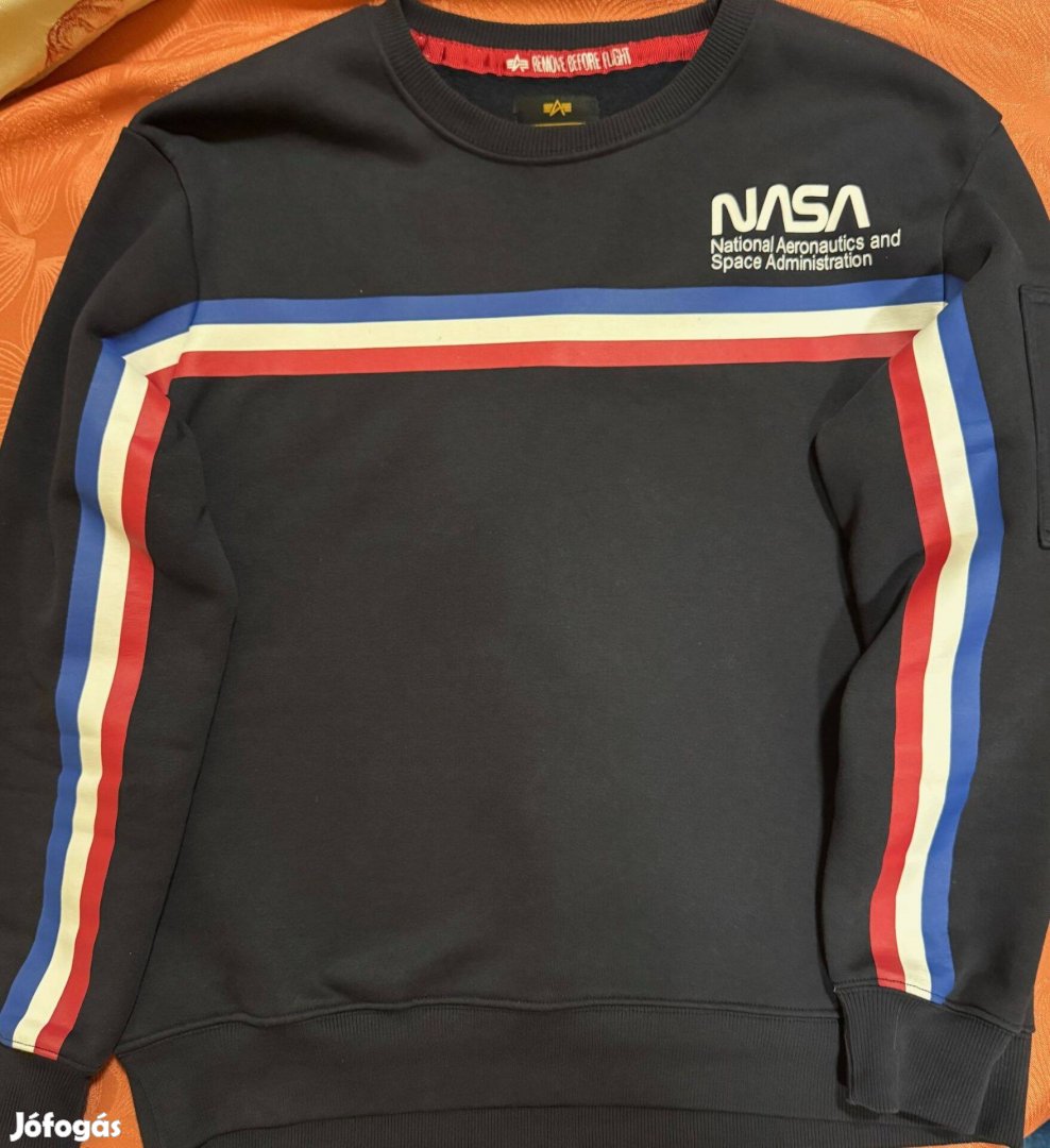 NASA feliratos, L-es méretű, eredeti Alpha Industries pulóver